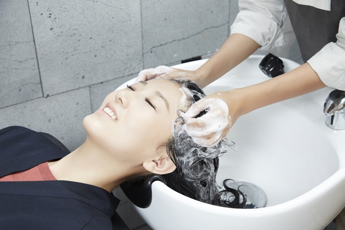 �̿�ɸ����� �����ڰ��� ����